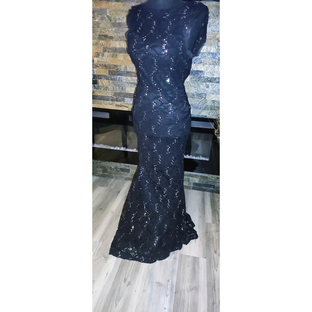 B. Darlin Black And Silver Sequin Gown Size 5/6